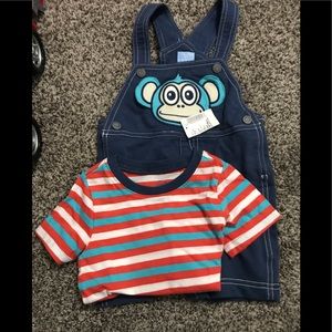 The children’s place overalls and t shirt